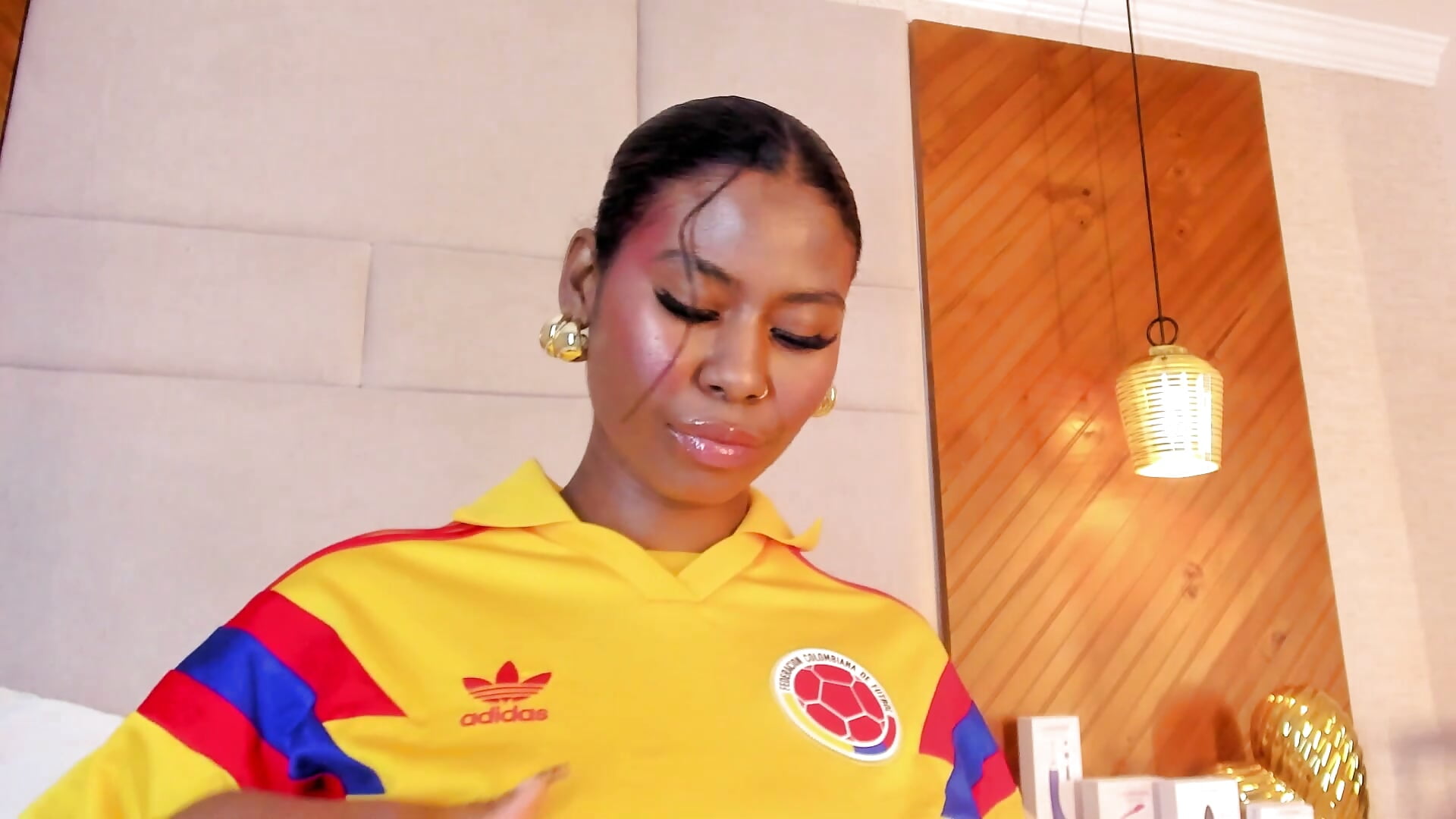 Colombianita💛💙❤️ - clip cu EroticAlana1 model videochat