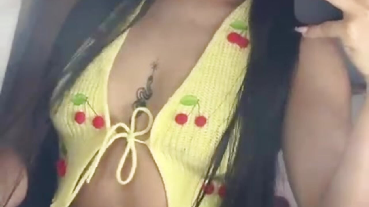 CUTE 🌸🌺 - Vídeo de Mia_dolls18, modelo de vídeos