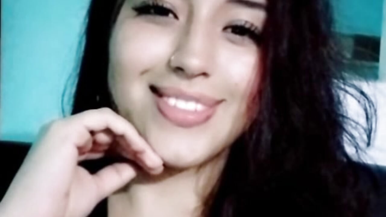 WhatsApp Video 2025-12-10 at 8,41,39 PM - video by lilu_moon2 cam model