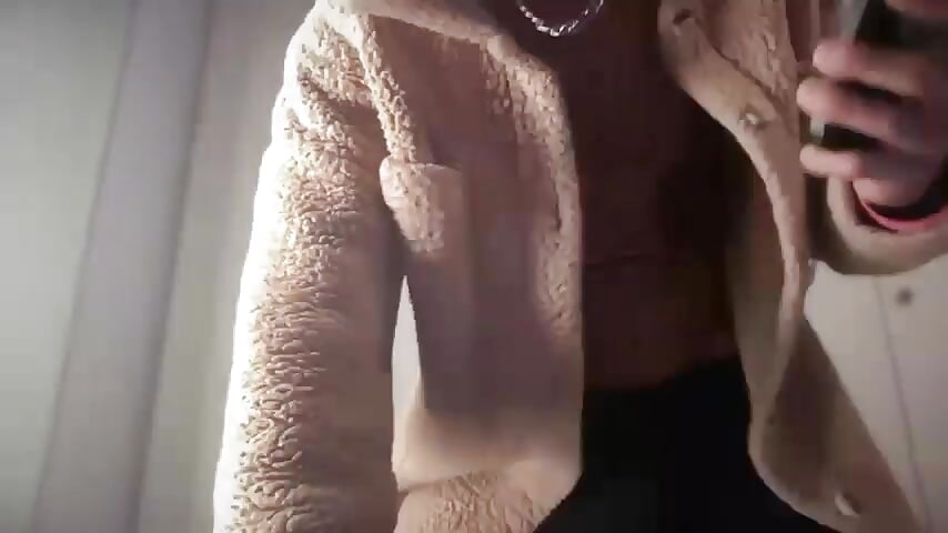 quando anche un solo muovimento puo' scuotere qualcosa... - video van JSYMON cam-model