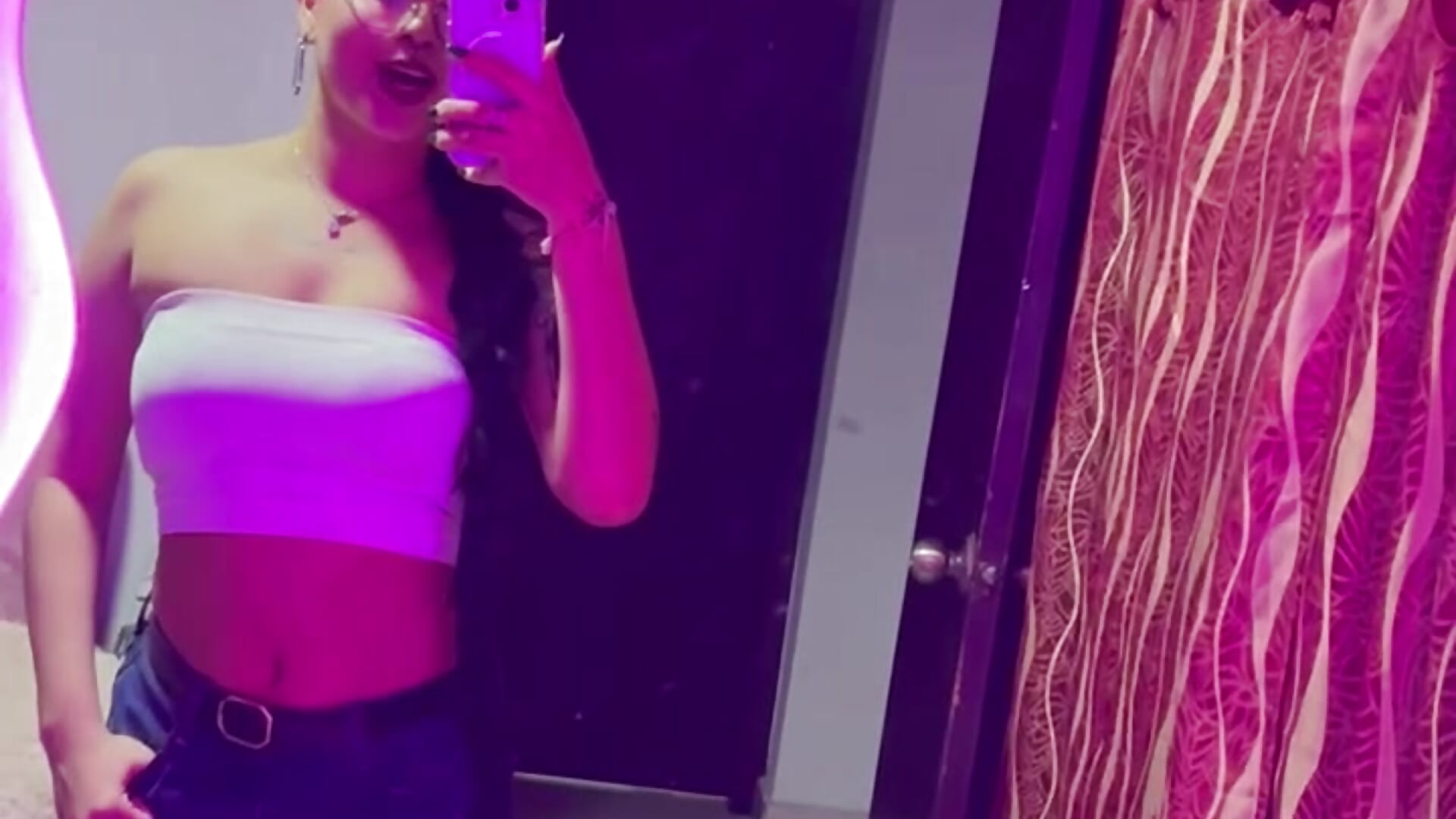 sexy - video by beth_cast_x cam model