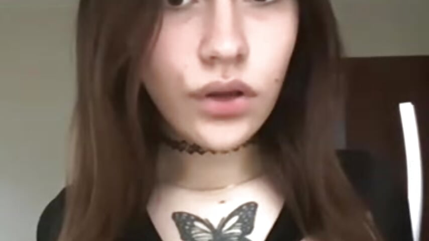 Meow💋 - vidéo du modèle de showcams Kriss_beauty