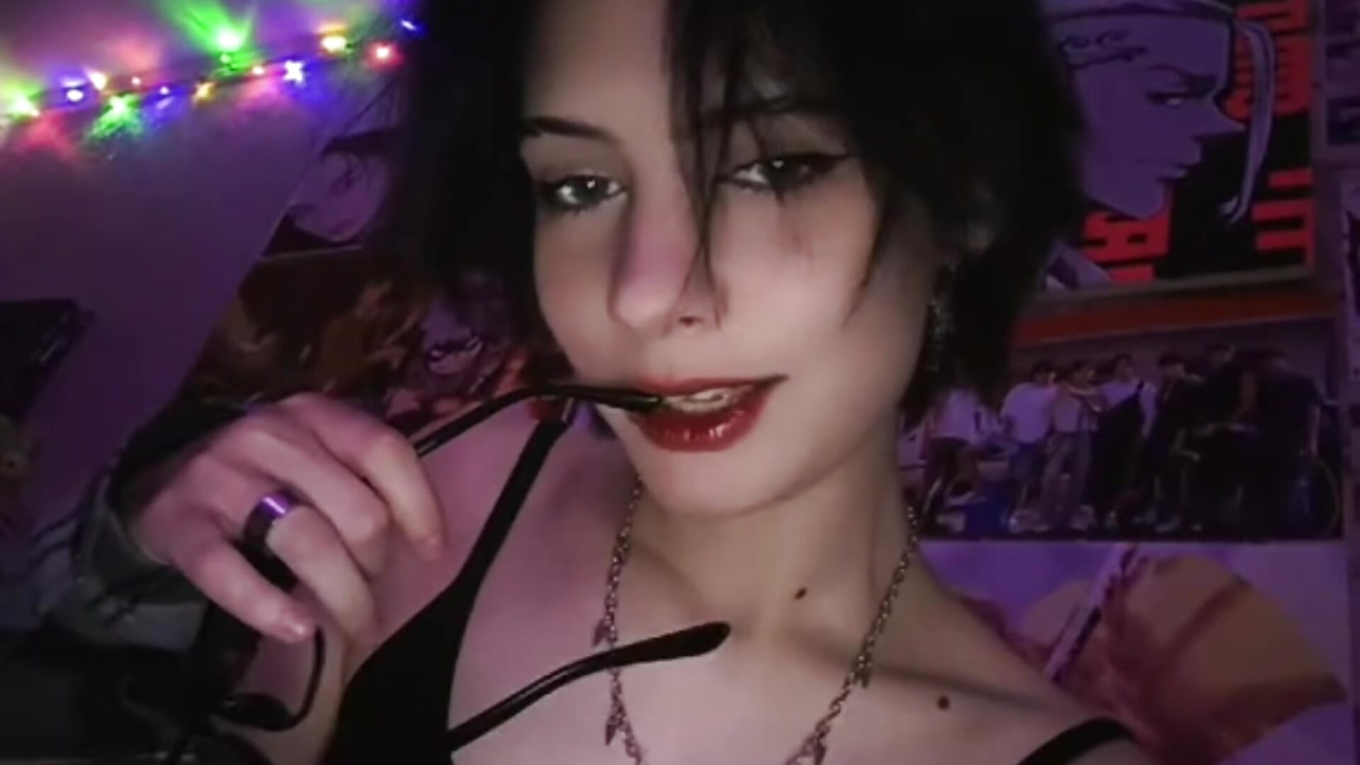 Shy & Kinky Stream 😳🔥 - vídeo de LxayBloom modelo de câmara