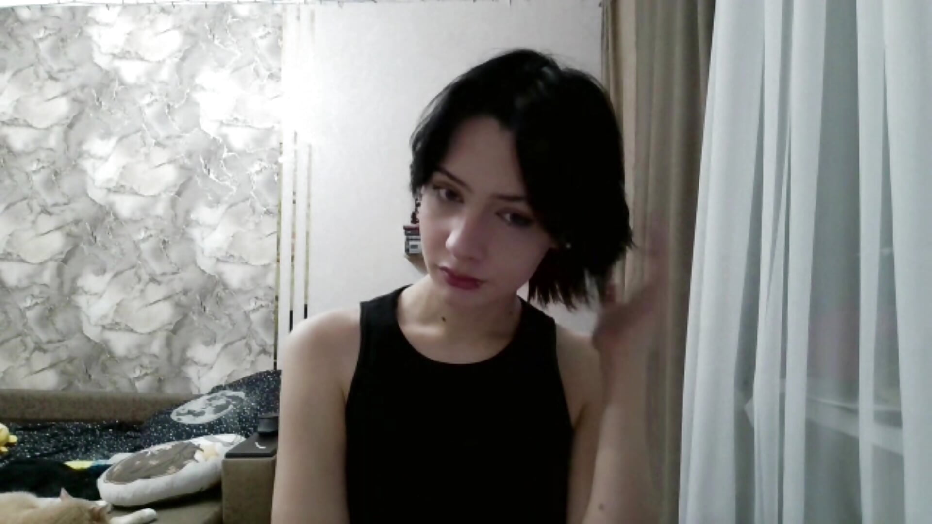 touch my hair - vidéo du modèle de showcams LxayBloom