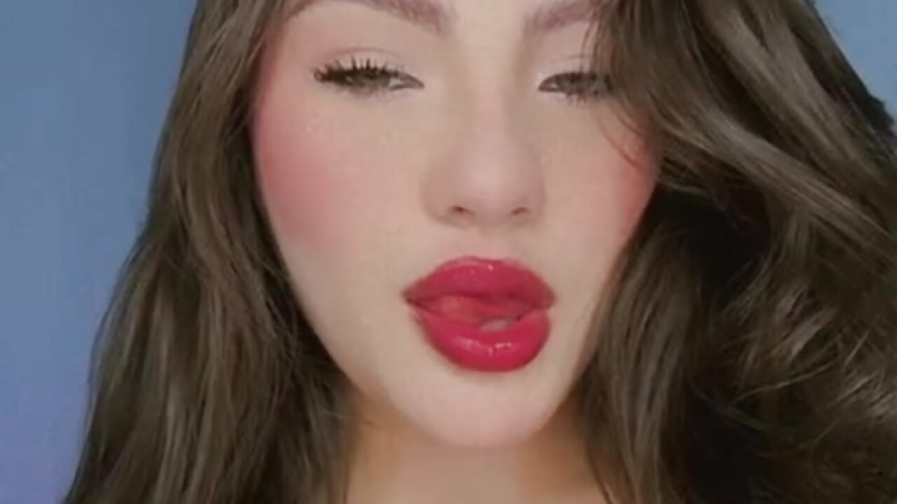 sexy me! 😈－カメラキャストのMegaan_Foxyの動画