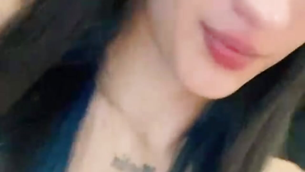 I'm Zoe 💋🖤 - video by ZoeBm__ cam model