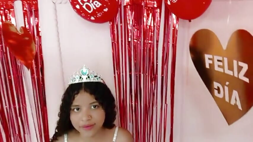 💋🌹I am the queen of your Valentine's Day💋🌹 - відео від вебкаммоделі sofia1sweet