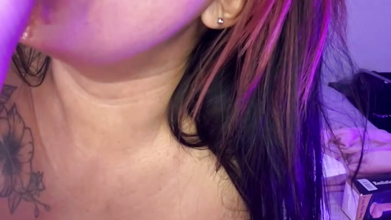 BLOWJOB + RIDE DILDO 🍆🫦