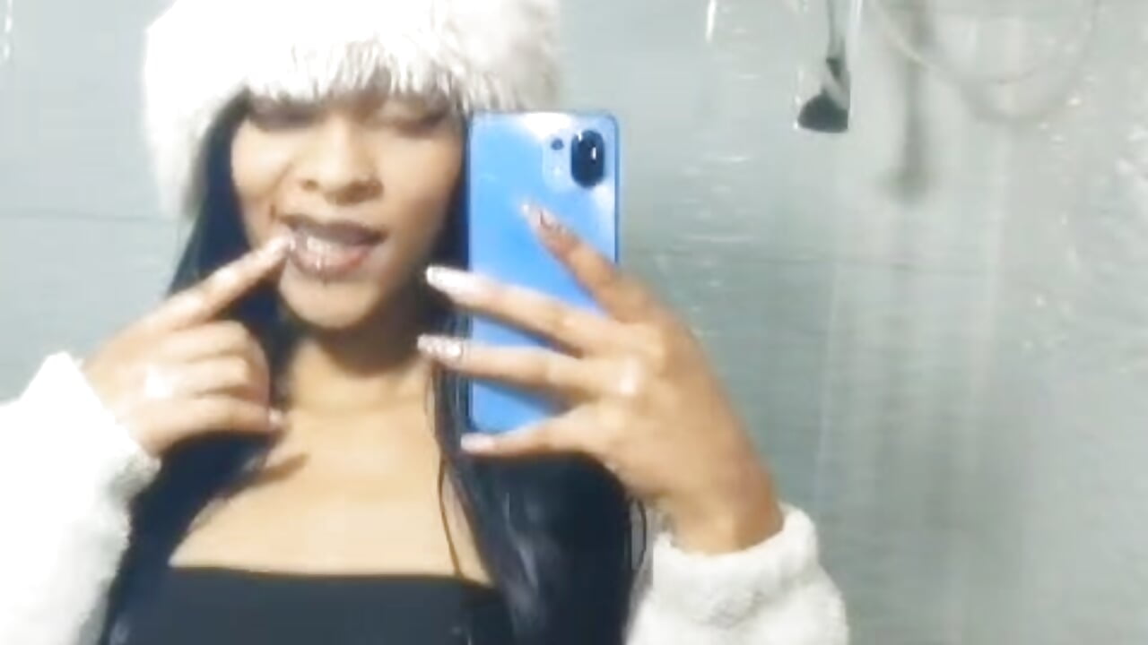 mia videoooo - video by mia_gatesvg cam model