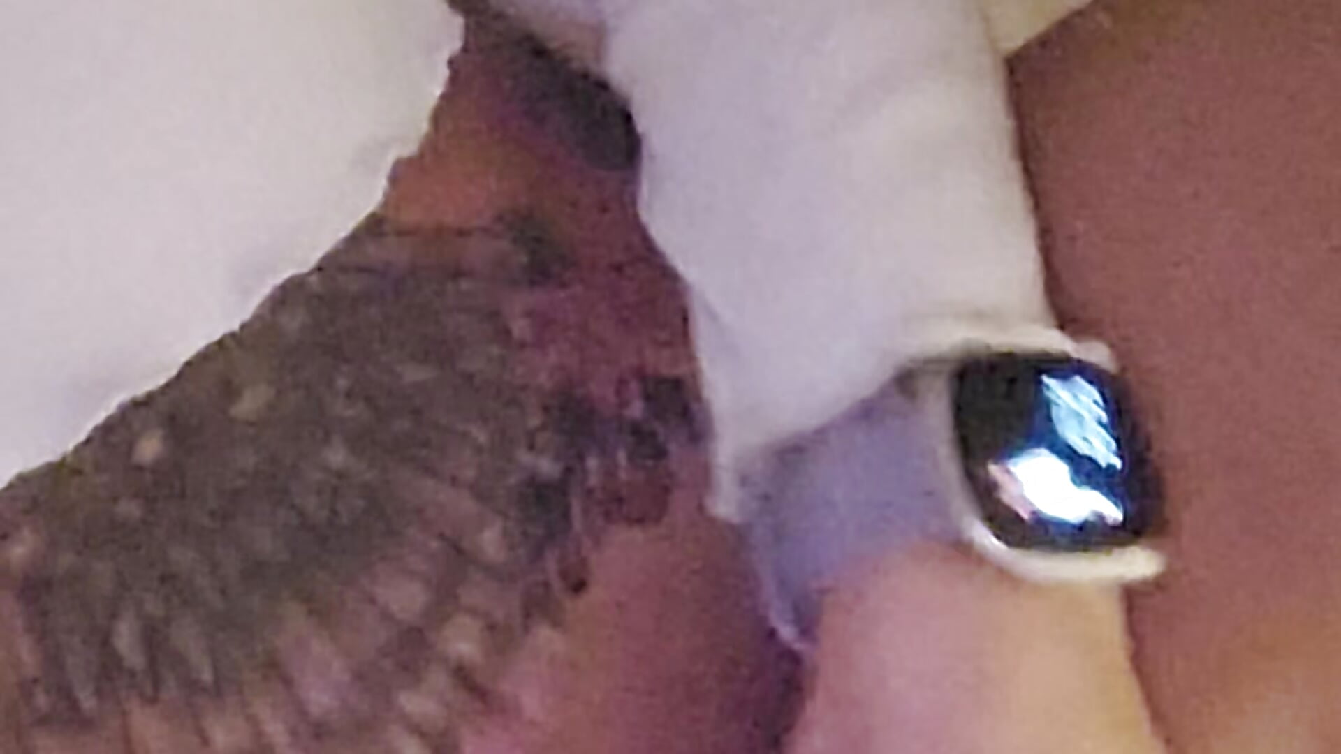 Pussy Play - ScottishIvy 캠 모델의 동영상