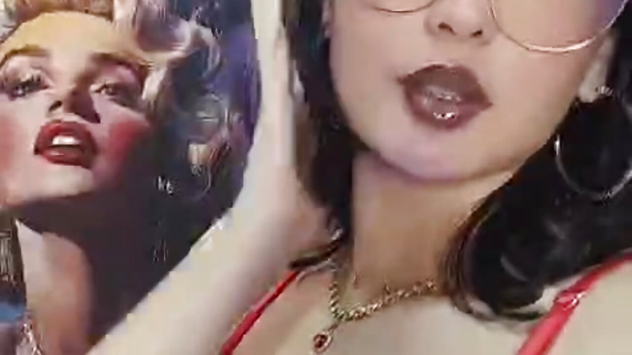 sexy Lengerie - відео від вебкаммоделі Ela_James_