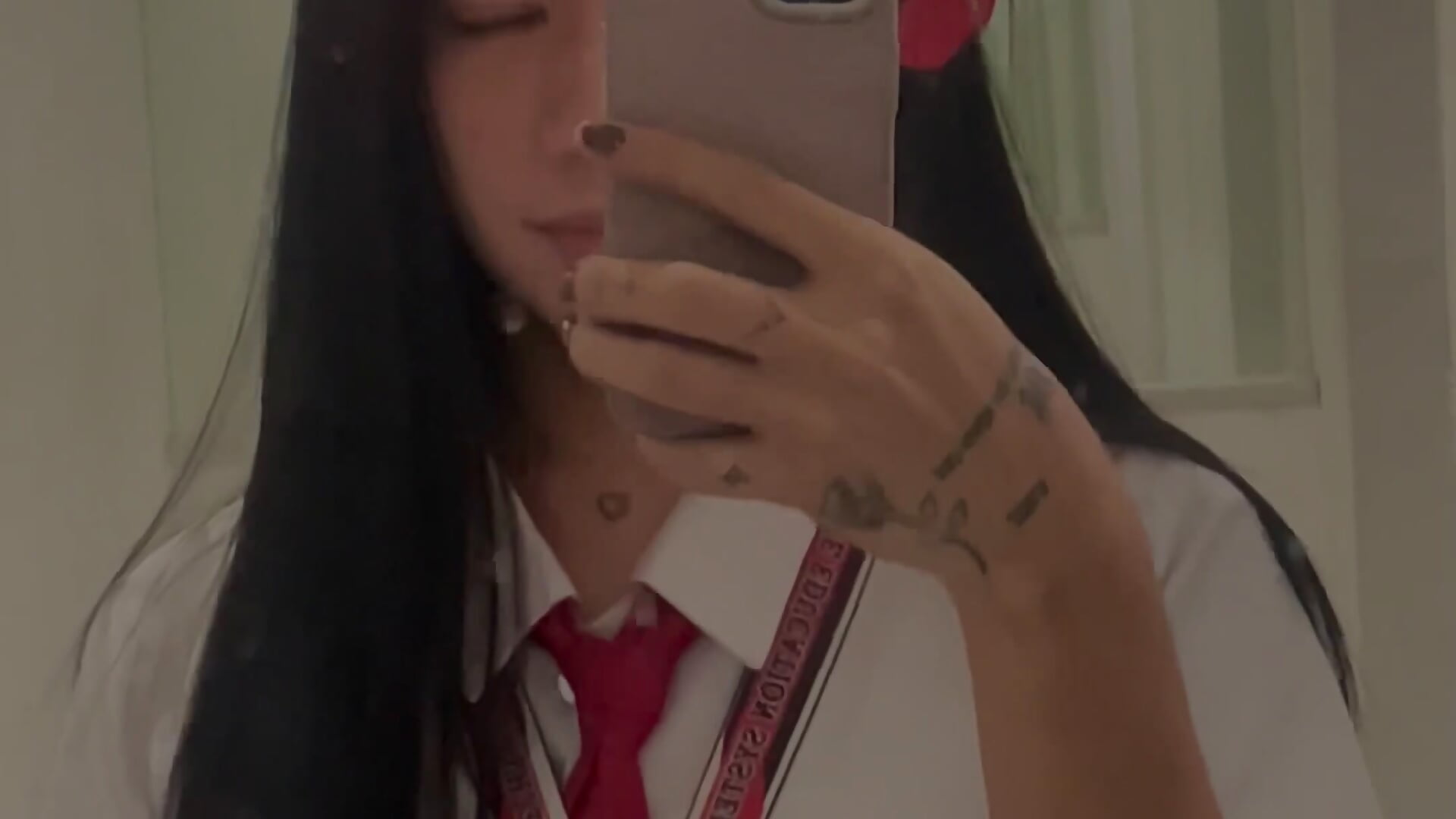 MADDIES SCHOOL UNIFORM - EnviousMaddie 캠 모델의 동영상