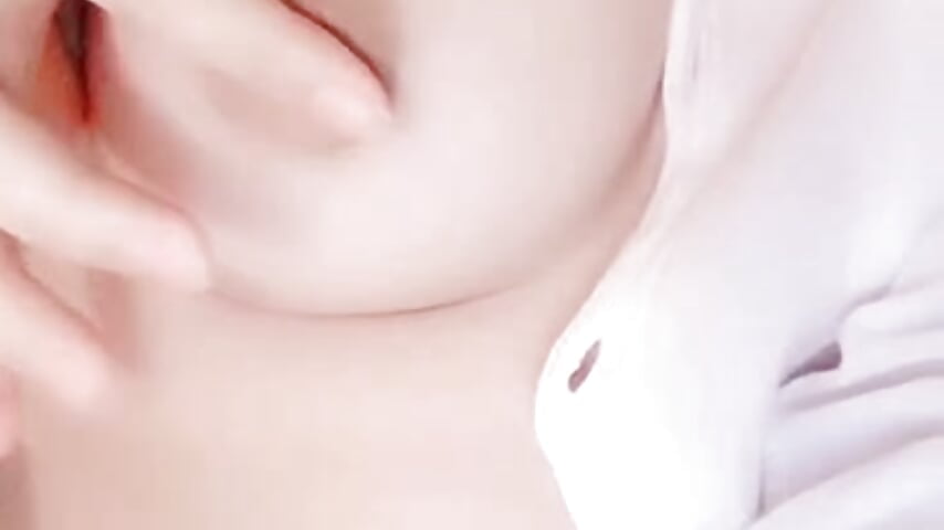 自摸大白兔和BB - liqinqin-5201主播的视频