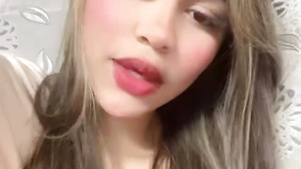 for u - video by bamby_kittyy cam model