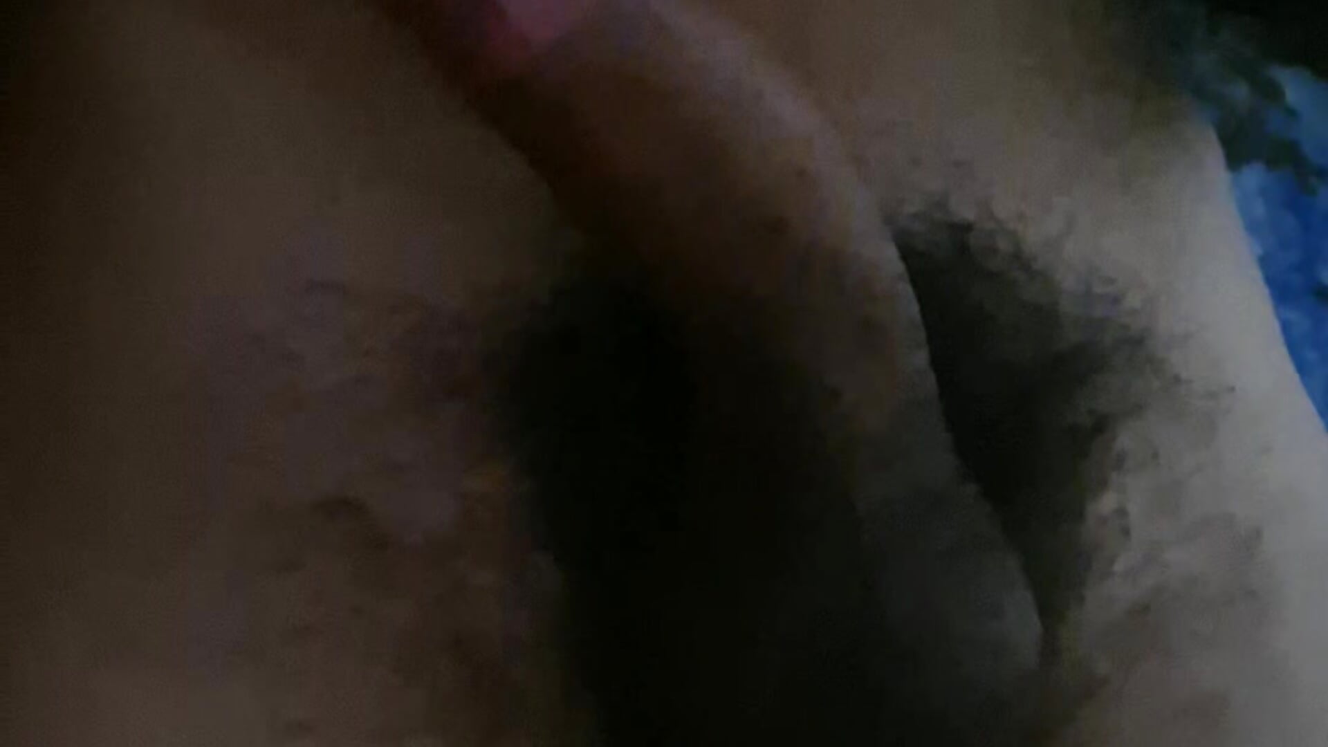 1000285879– BumblingB kameramodell videója