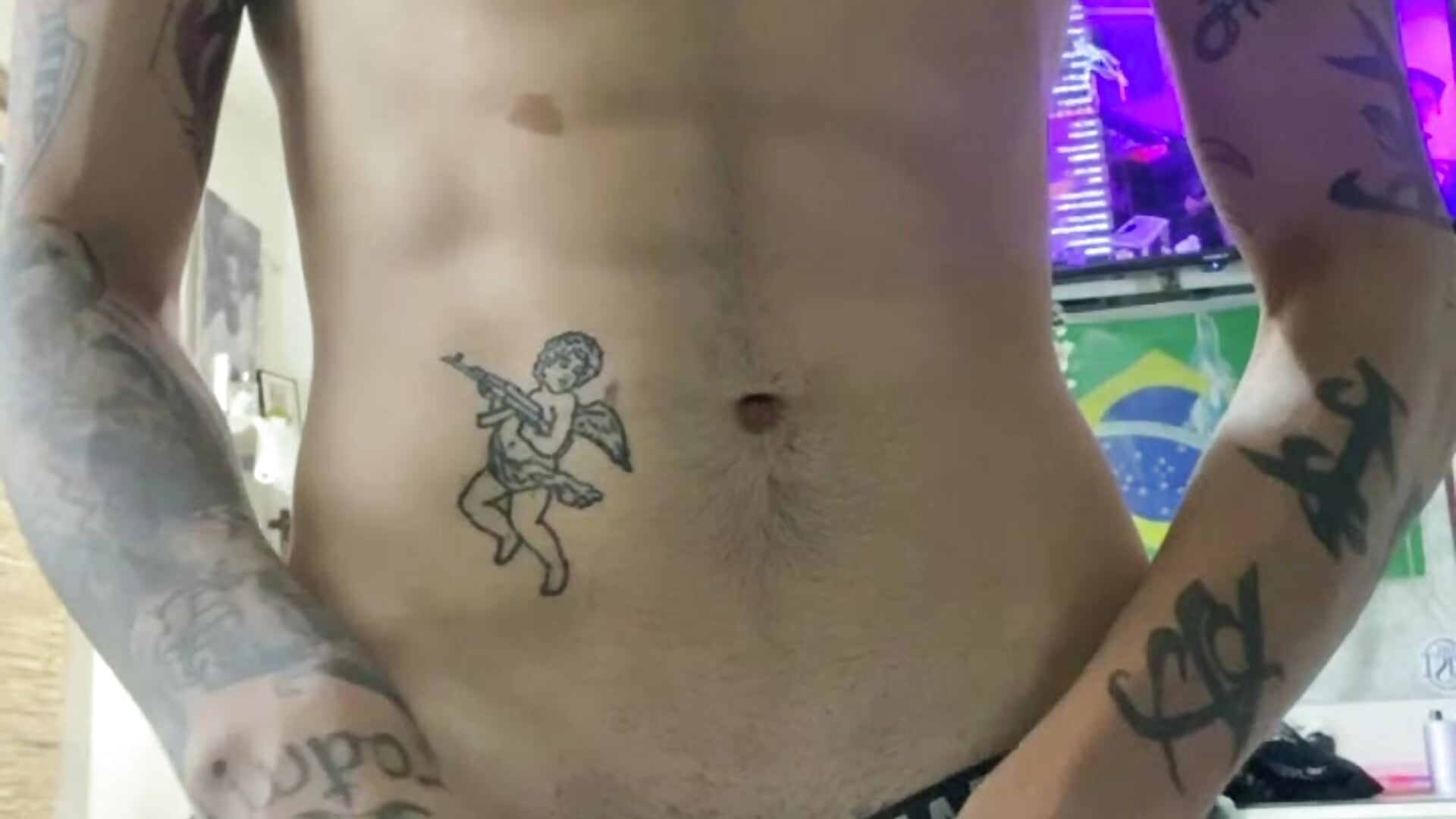 f3fe060d1bb941209eadd1c6746f829c - video by jakespartan cam model
