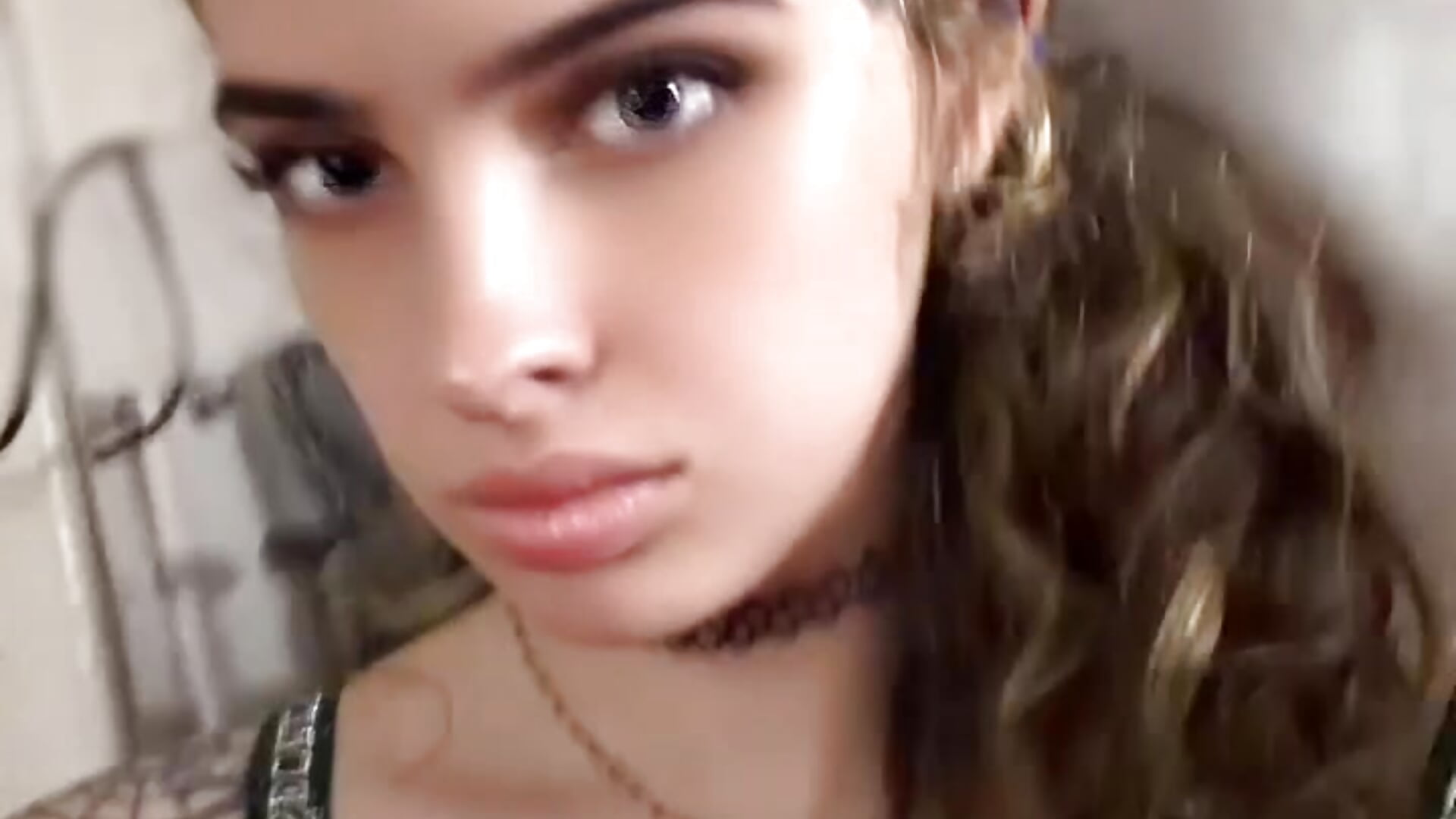 ips-33815BAB-D969-4D75-9009-F40D5CD37173.mp4－カメラキャストのparanoidbimboの動画