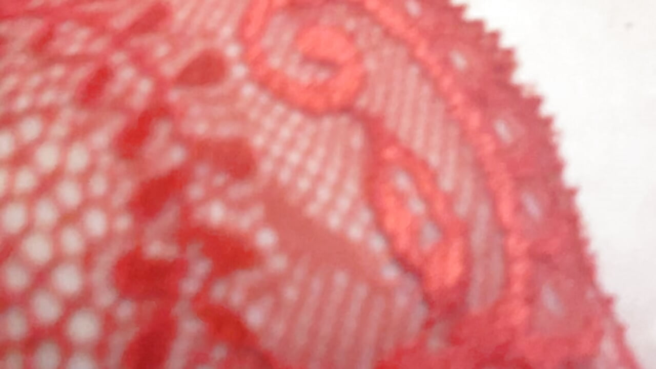 Lingerie Roja - video by Marieweed cam model