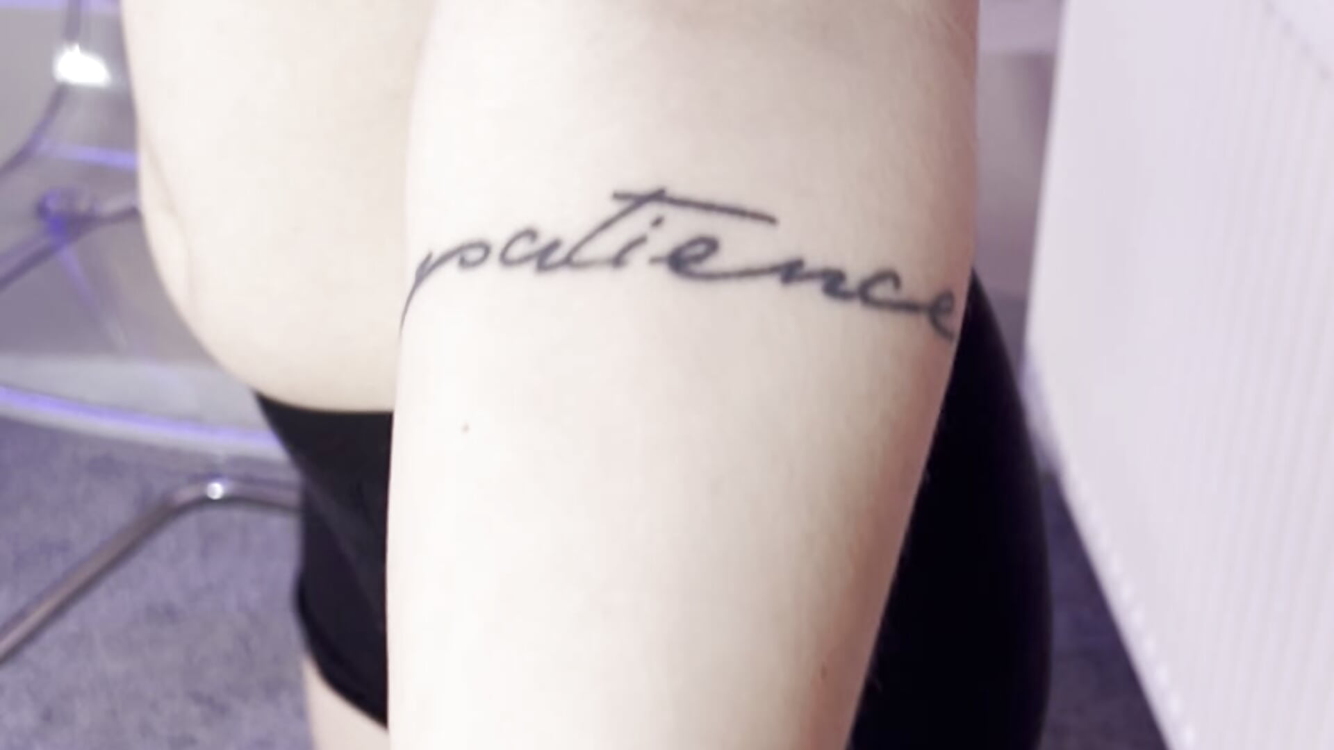 Me and my body - відео від вебкаммоделі ravenryx