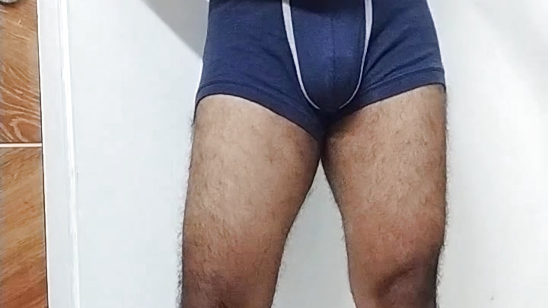 Posing - video by Bonavita21 cam model