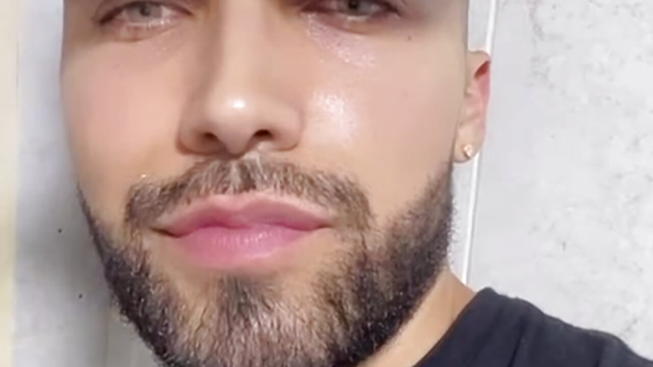 WhatsApp Video 2026-01-07 at 6,18,16 AM - video od modelky/modela Alex_Blade_