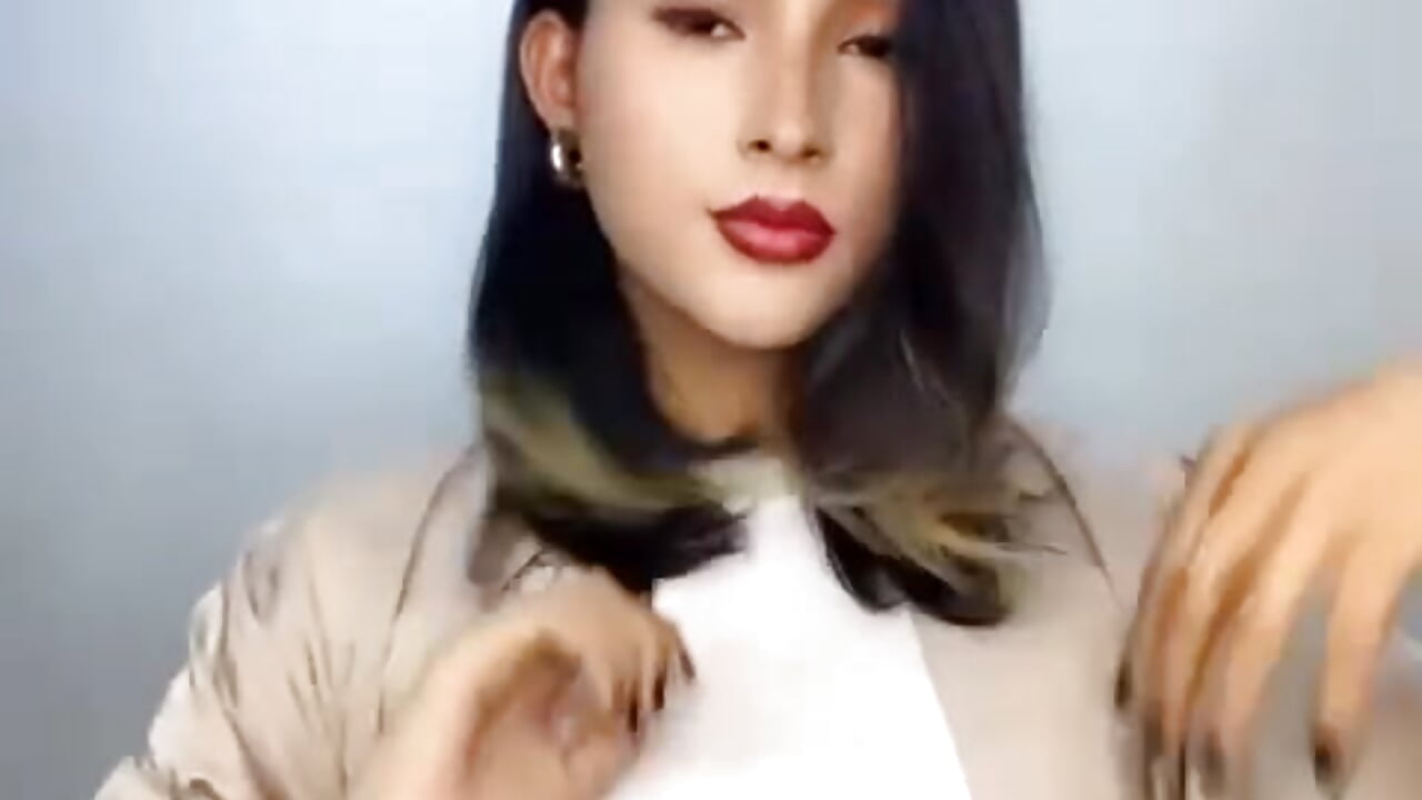 WhatsApp Video 2026-01-12 at 4,22,37 PM - clip cu ciara_brownn model videochat