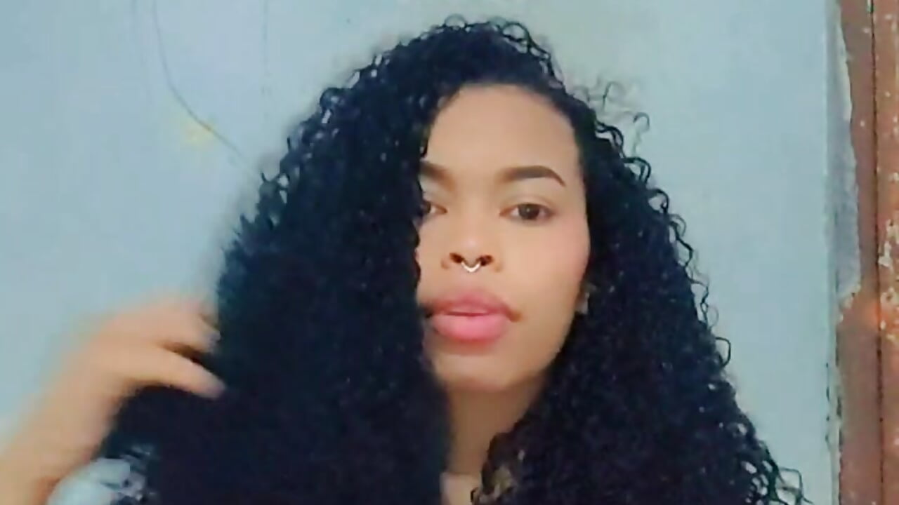 ❤️ - video by shenna_brunette cam model