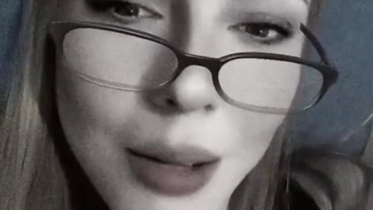 VERY NICE MELANY ROUS - vídeo de Prince_SnowBank_ass modelo de câmara