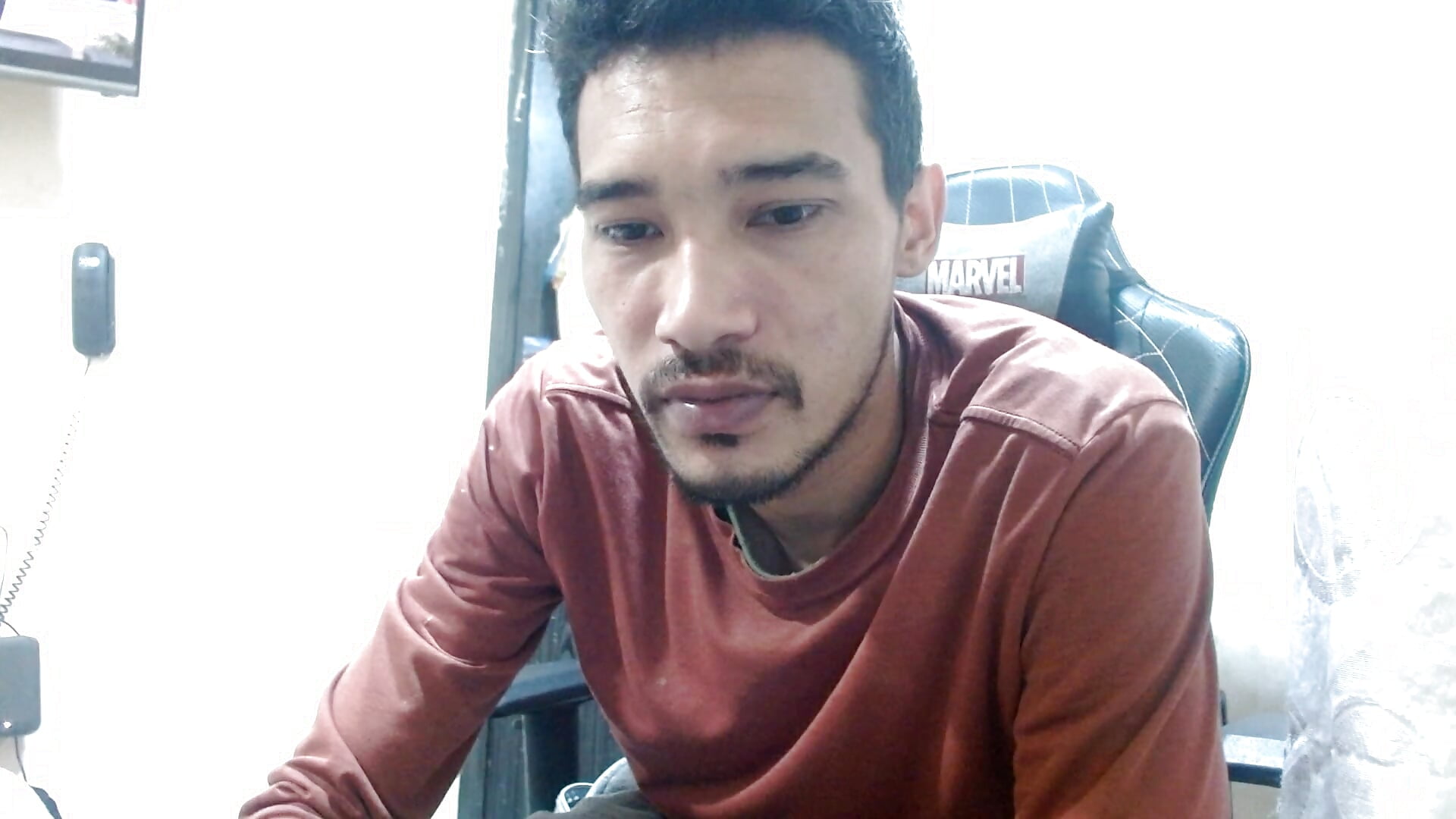 Calientes96 님 - 트렌드 중인 캠모델 비디오  2100개