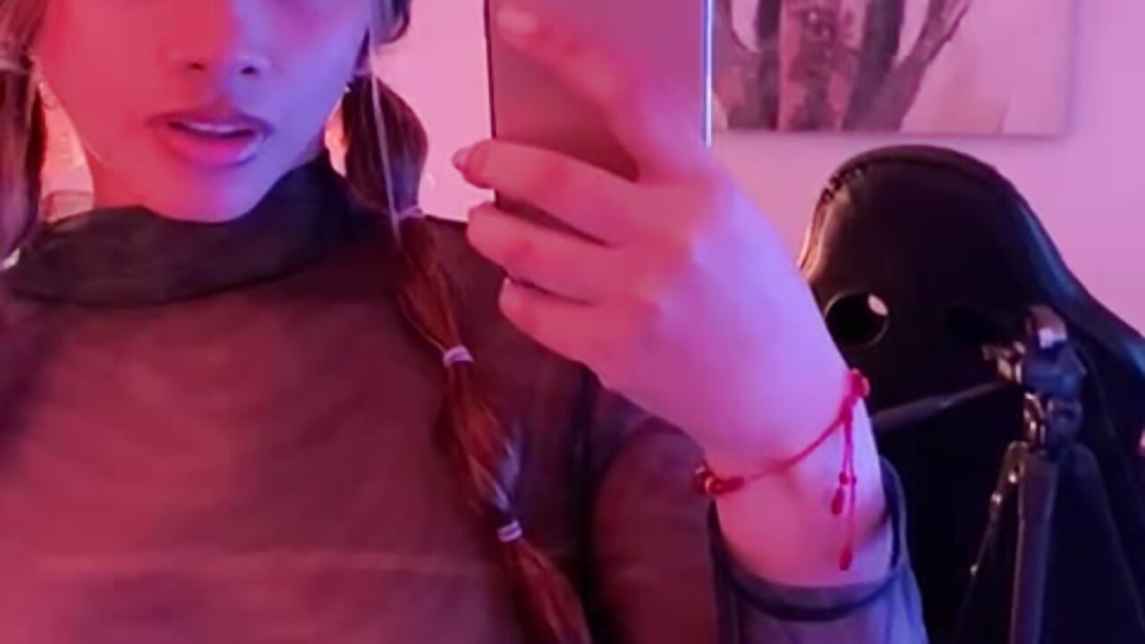 I promise you’ll want more 😈🔥 - vídeo de Vera_Dalton modelo de câmara