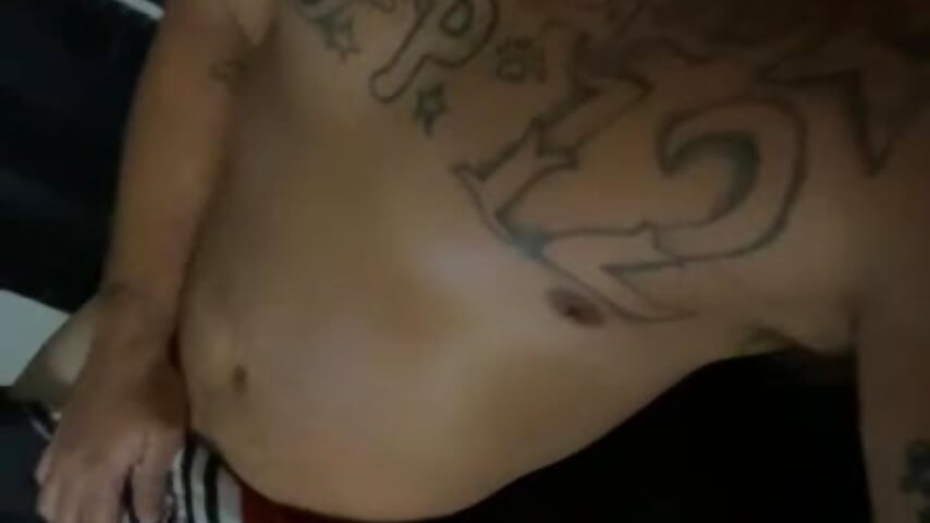 81123463810__00A20350-6B7E-405D-85D0-72B077E63F8C - video van yazzz561 cam-model
