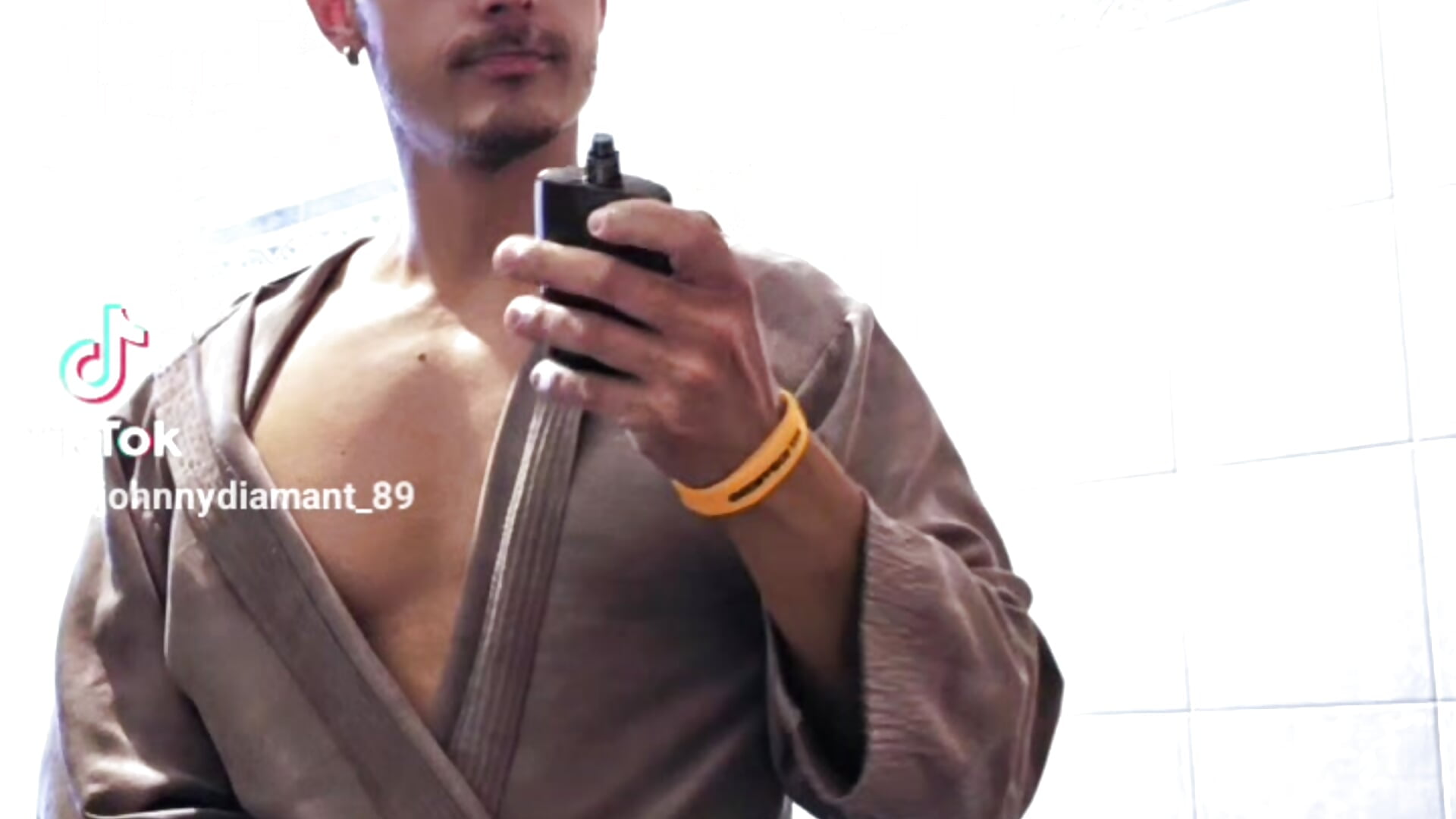 Toyboy - vídeo de JohnnyDiamant modelo de câmara