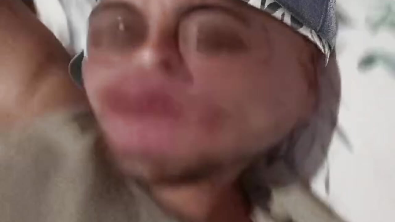 Attila98 adlı kamer modelinin viral videoları:  5766