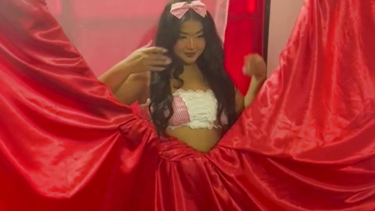 San valentine mood - video oleh Isabella_Belmont kamera model