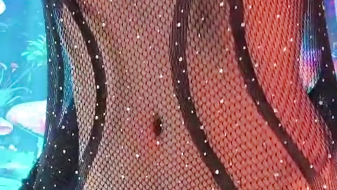 LOOK AT ME LIKE THIS🩷 - video by AmyRocket666 cam model