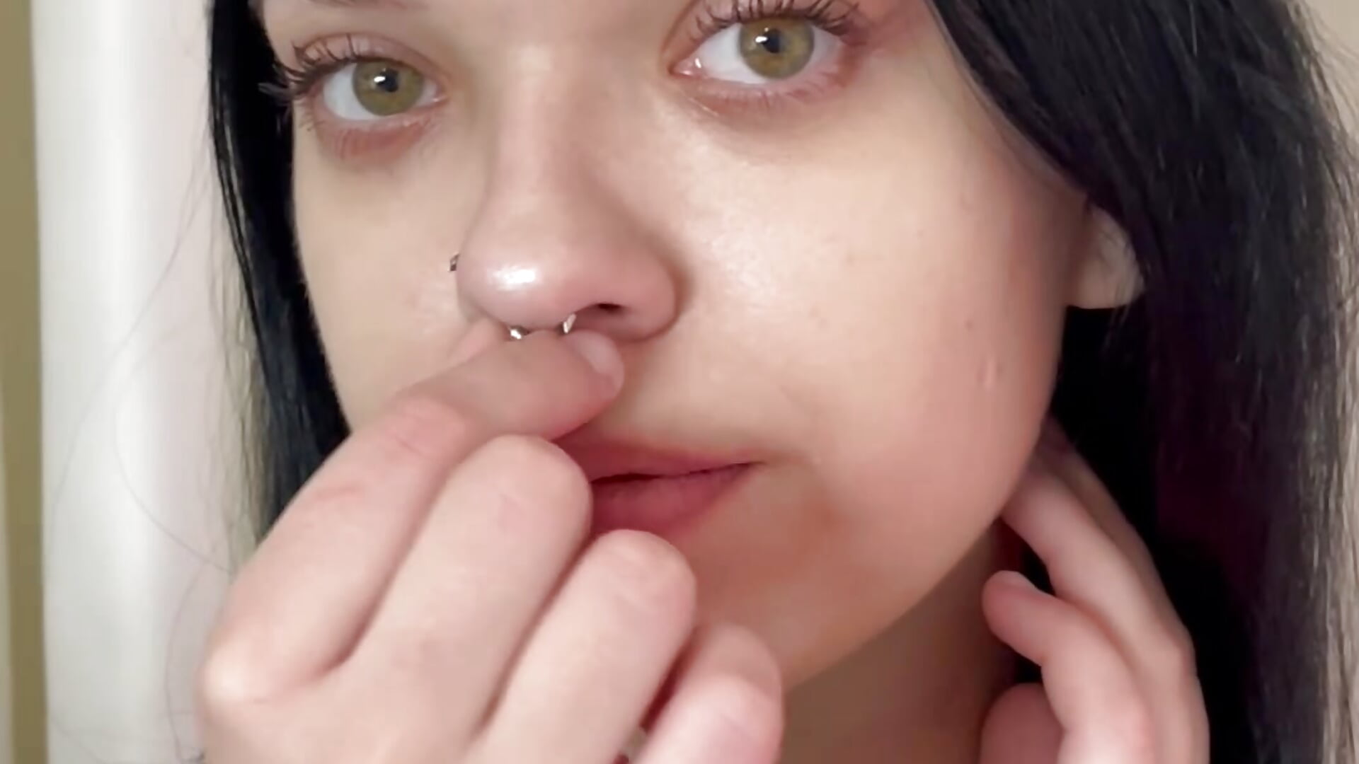 piercing😘 - 視頻由 Baby__Kate 主播提供