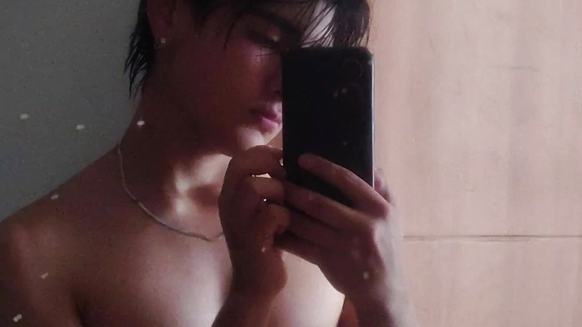 :0 - відео від вебкаммоделі obsid_ax