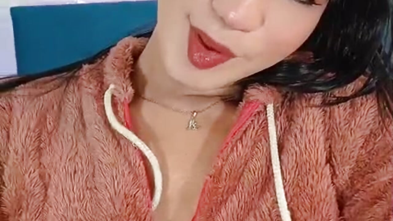 Beautiful girl - 視頻由 jhennyDemian 主播提供