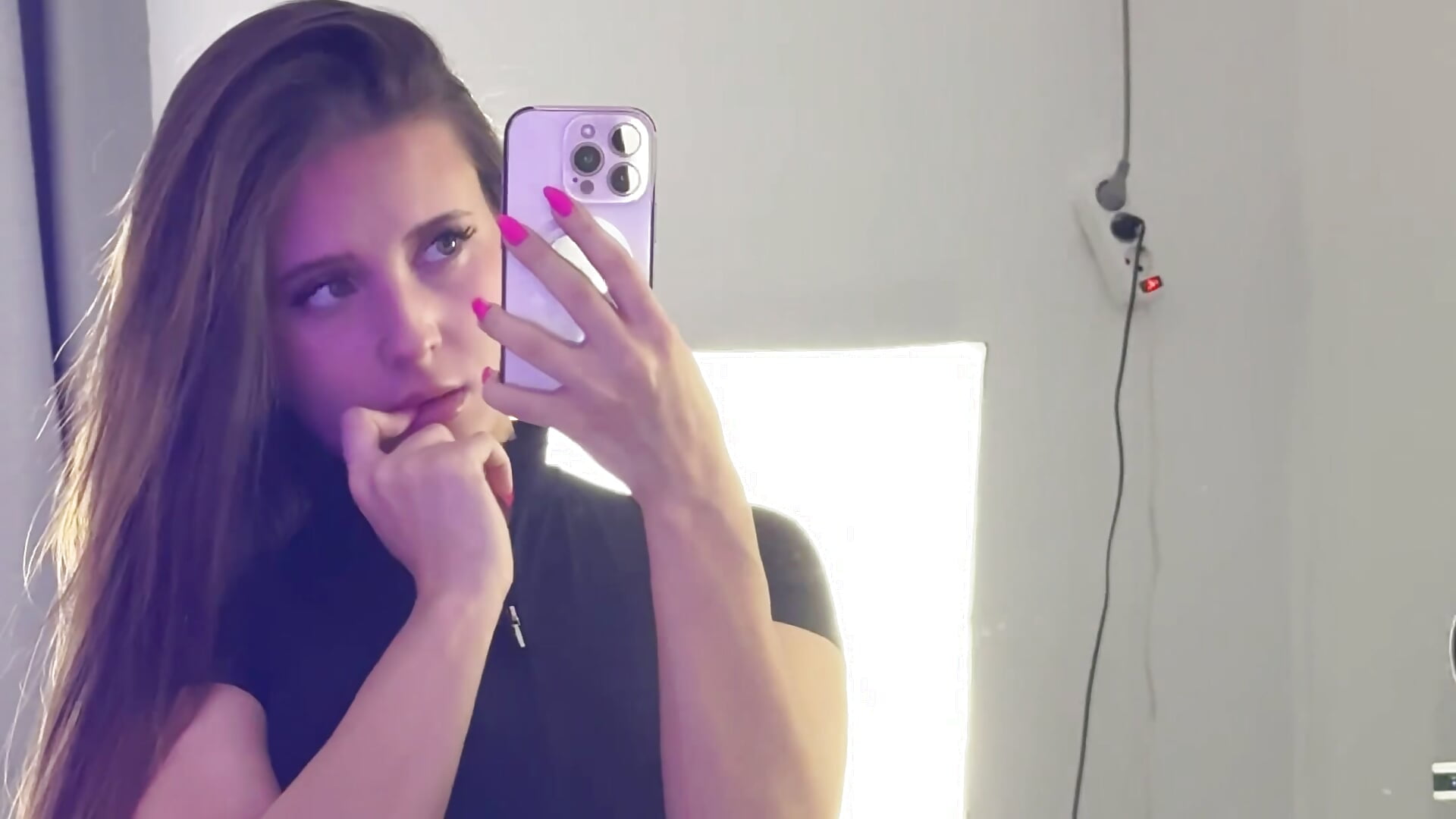 Will you be my personal trainer?🔥 - EmilieFox 님의 동영상