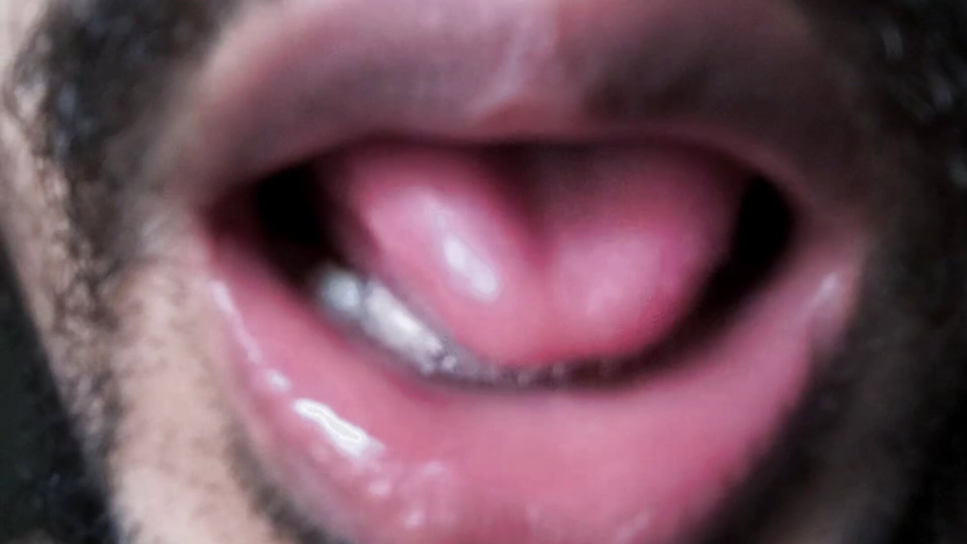 Sexy tung shacking 👅