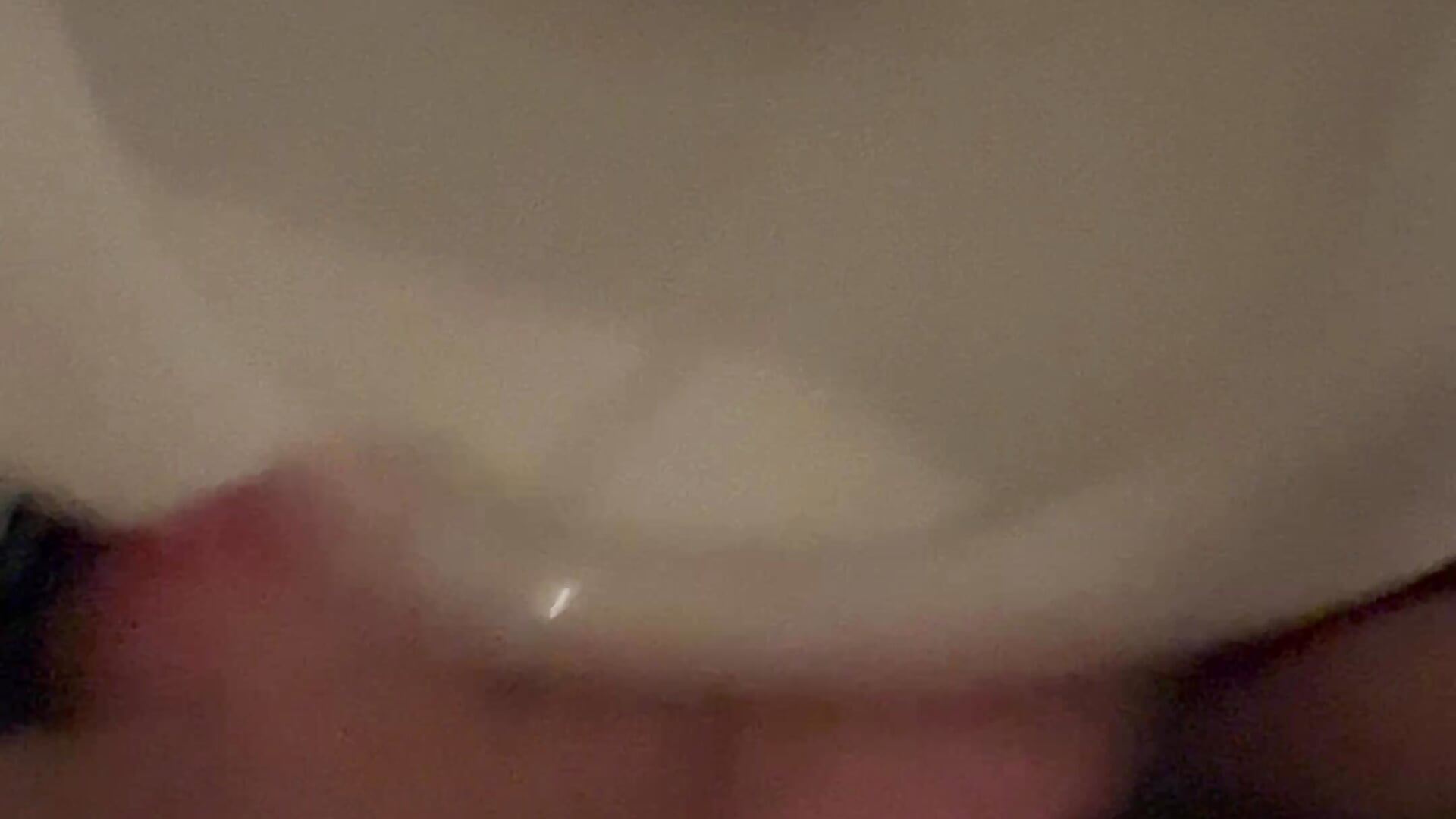 Wichsen auf Toilette－カメラキャストのDominic2295の動画