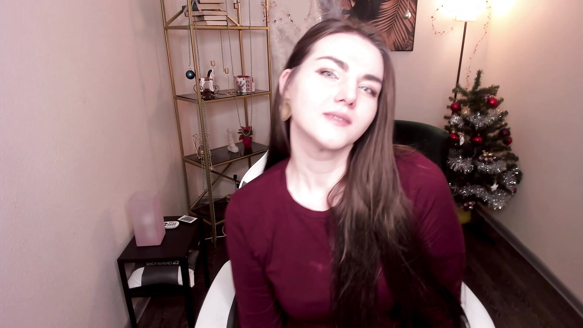 hello everyone ^^ - ScarletMur主播的视频