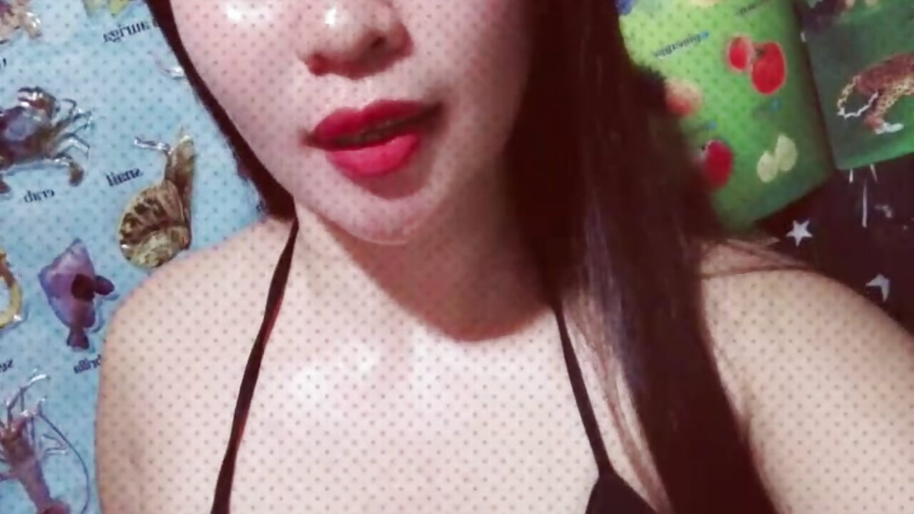 173 - відео від вебкаммоделі hel_lavente