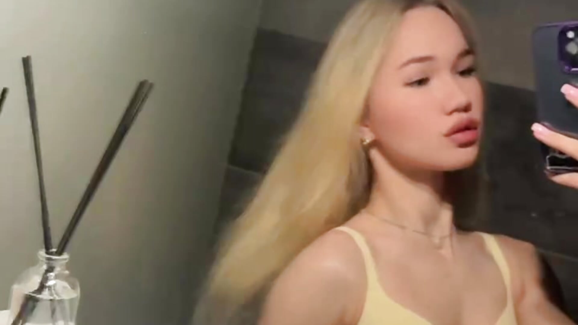 ^^ - video by SweetNova_ cam model