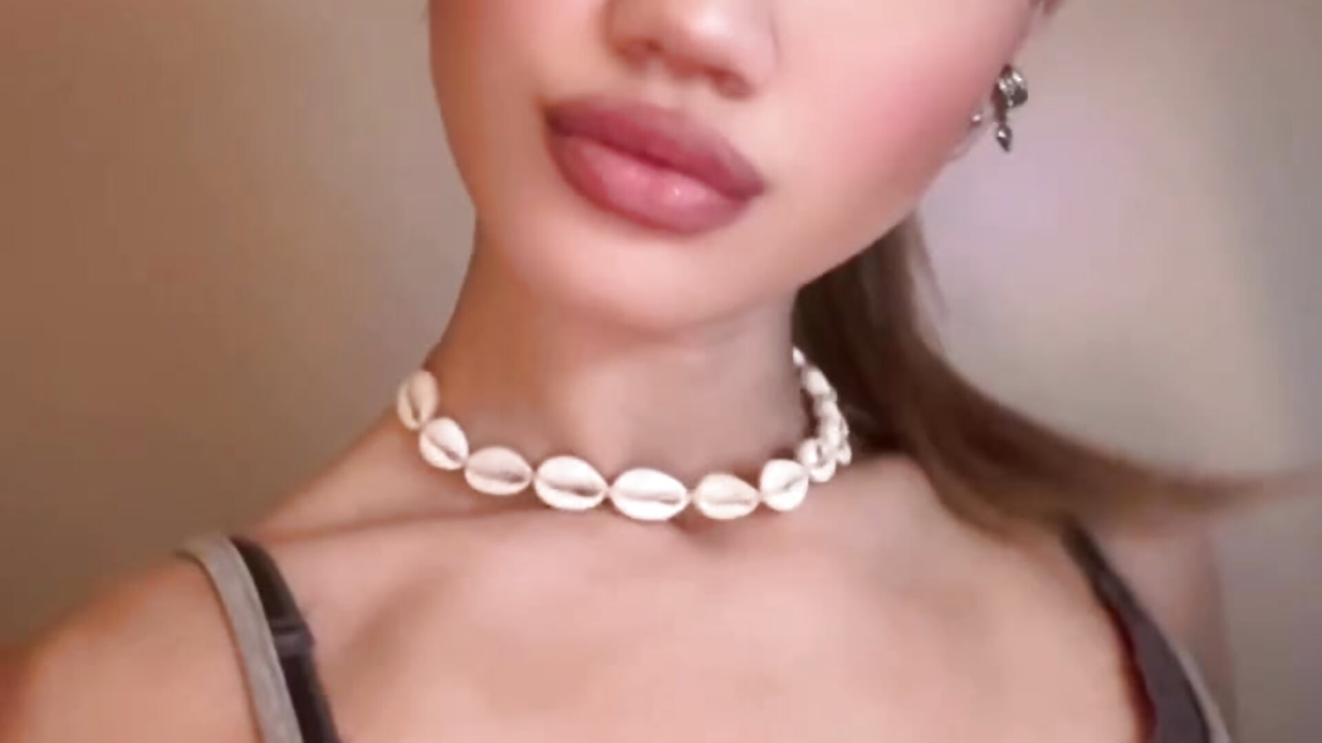 hehe – video od webkamerové modelky SweetNova_