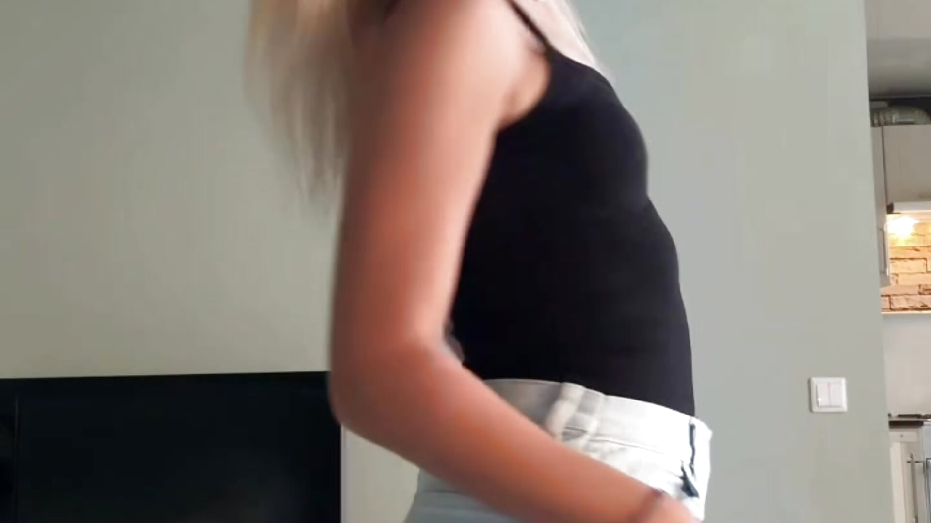 your chocolate girl^^ - video di SweetNova_ modella di cam