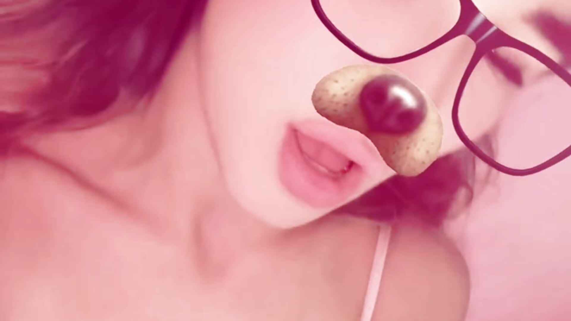 meee - video của SweetNova_