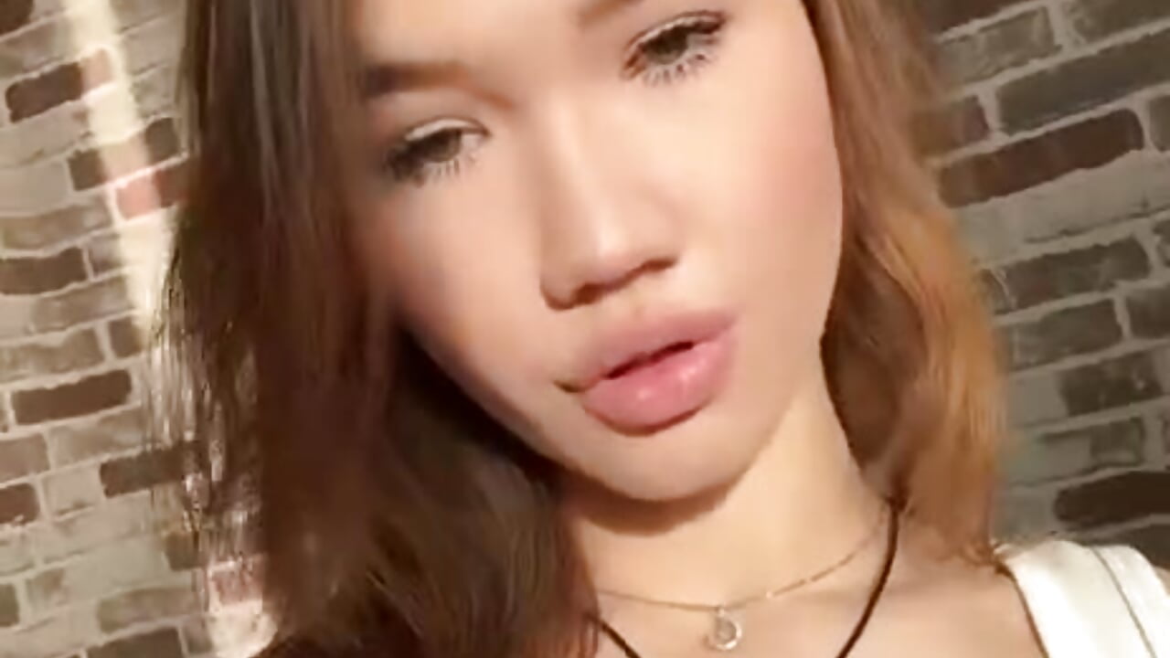 Soft doesn’t mean innocent－カメラキャストのSweetNova_の動画