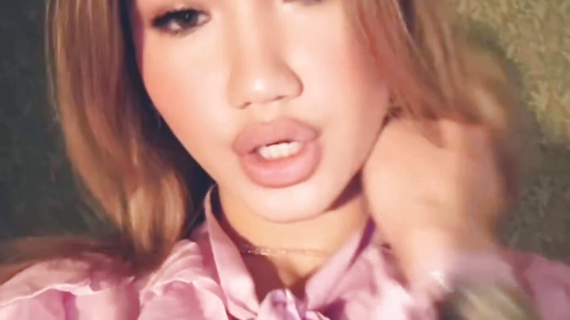^^ – video od SweetNova_