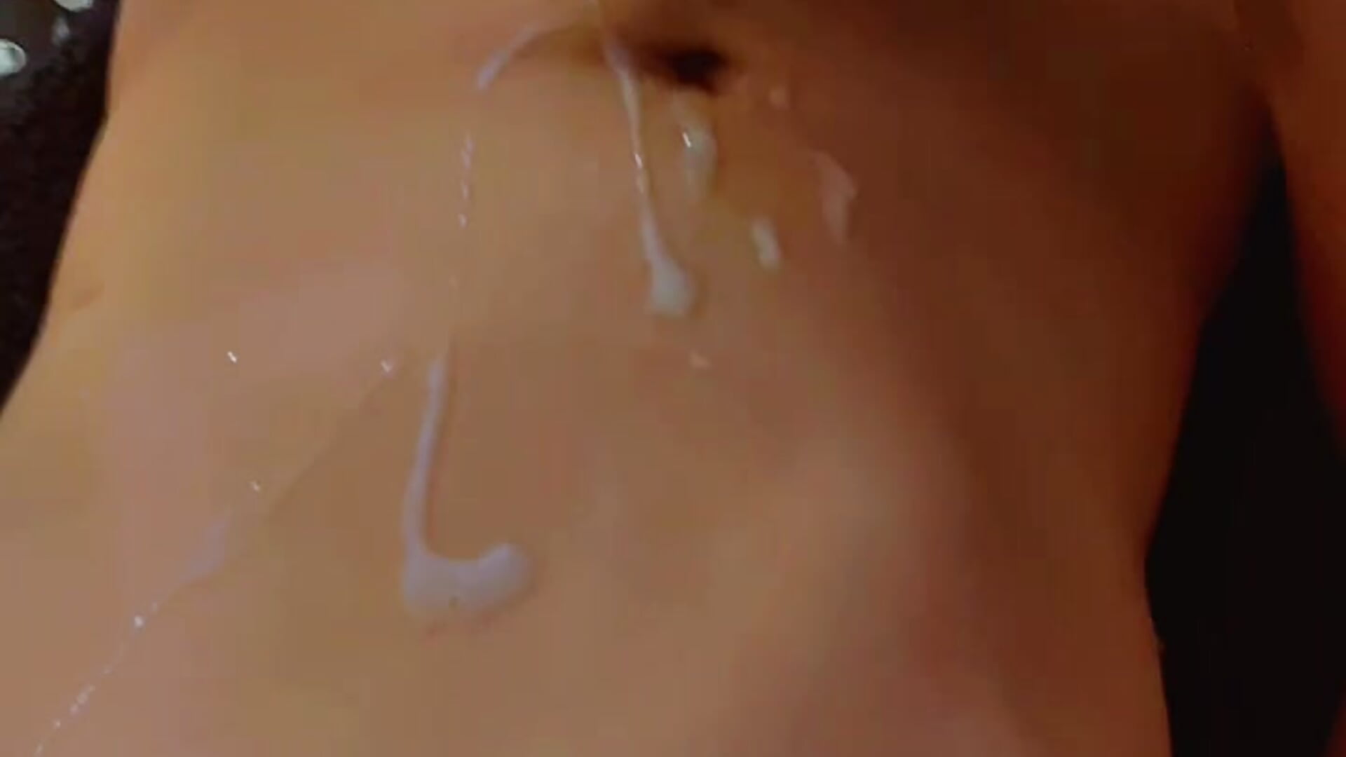 Watch us both explode - video di FrenchWhisper69 modella di cam